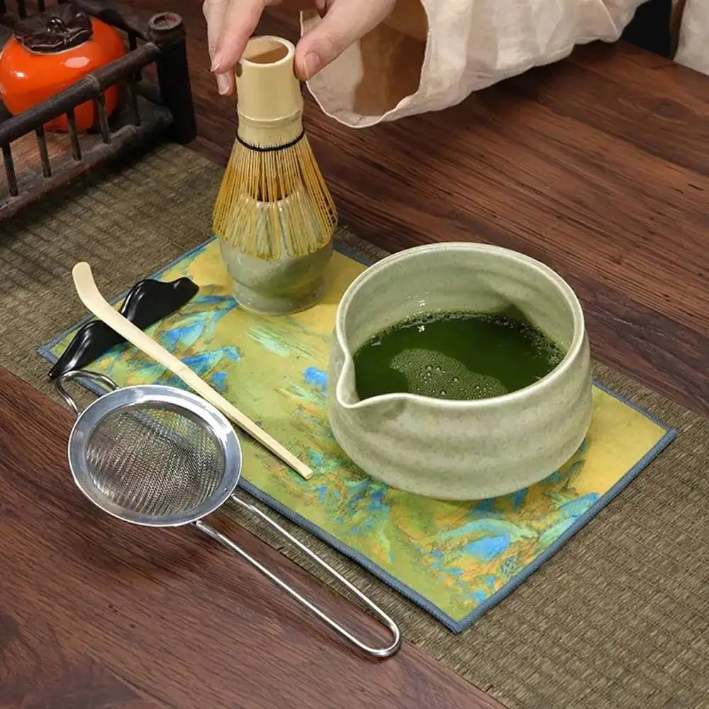 Large-Capacity Ceramic Matcha Bowl with Smooth Finish – Heat-Resistant, Ideal for Tea, Soup, Salads