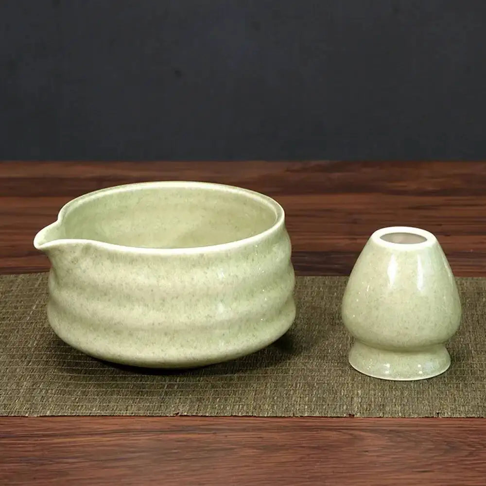 Large-Capacity Ceramic Matcha Bowl with Smooth Finish – Heat-Resistant, Ideal for Tea, Soup, Salads