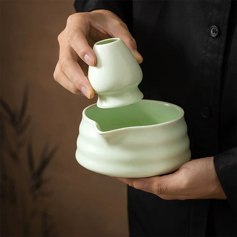 2 Pieces Traditional Japanese Matcha Bowl and Whisk Holder Tea Bowl with Pouring Spout for Office Table Tea Ceremony Party Gift
