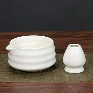 Large-Capacity Ceramic Matcha Bowl with Smooth Finish – Heat-Resistant, Ideal for Tea, Soup, Salads