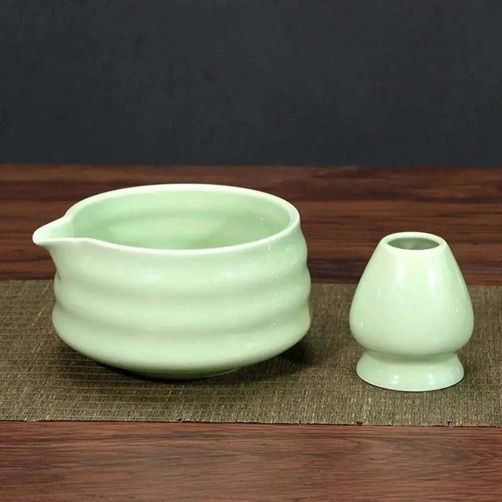 Large-Capacity Ceramic Matcha Bowl with Smooth Finish – Heat-Resistant, Ideal for Tea, Soup, Salads